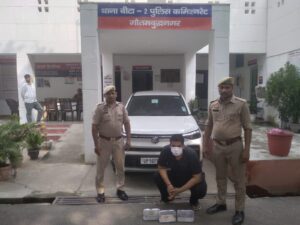 ग्रेटर नोएडा में लूट की झूठी सूचना देकर 3.88 लाख रुपये हड़पने वाला गिरफ्तार, नकदी और कार बरामद