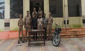 थाना हस्तिनापुर पुलिस और स्वाट टीम देहात ने हत्या का किया खुलासा, तीन आरोपी गिरफ्तार