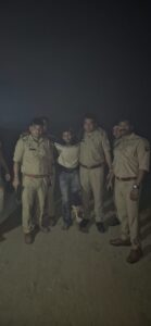 मेरठ में गौकशी के मामले में वांछित दो आरोपी मुठभेड़ में घायल, गिरफ्तार,कंकरखेड़ा पुलिस और स्वाट टीम नगर की संयुक्त कार्रवाई, दोनों के पैर में लगी गोली; कार, दो तमंचे और गौकशी के औजार बरामद