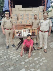 कंकरखेड़ा पुलिस ने पकड़ा अंतरराज्यीय शराब तस्कर, 390 पेटी अवैध शराब बरामद