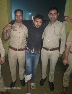 थाना नौचंदी, मेरठ पुलिस की बड़ी कार्रवाई,चेन स्नैचिंग का आरोपी सावेज पुलिस मुठभेड़ में घायल, गिरफ्तार; अवैध तमंचा और नकदी बरामद,स्वाट टीम नगर और थाना नौचंदी पुलिस की संयुक्त कार्रवाई
